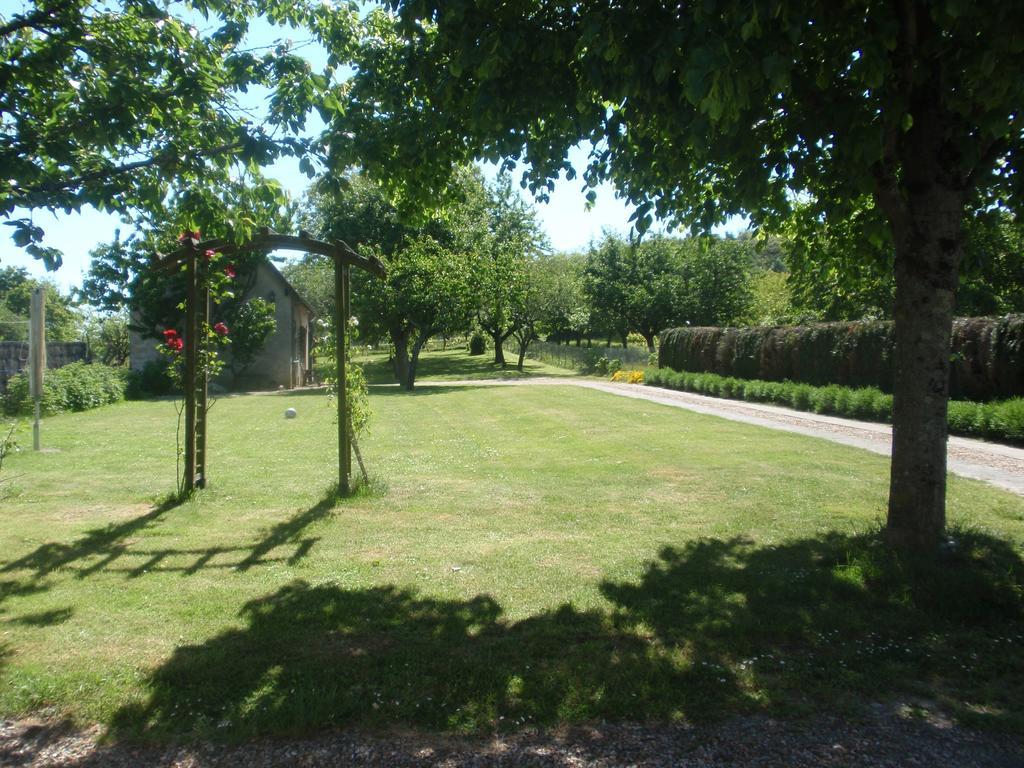 Gite De Poulas Couffy Номер фото